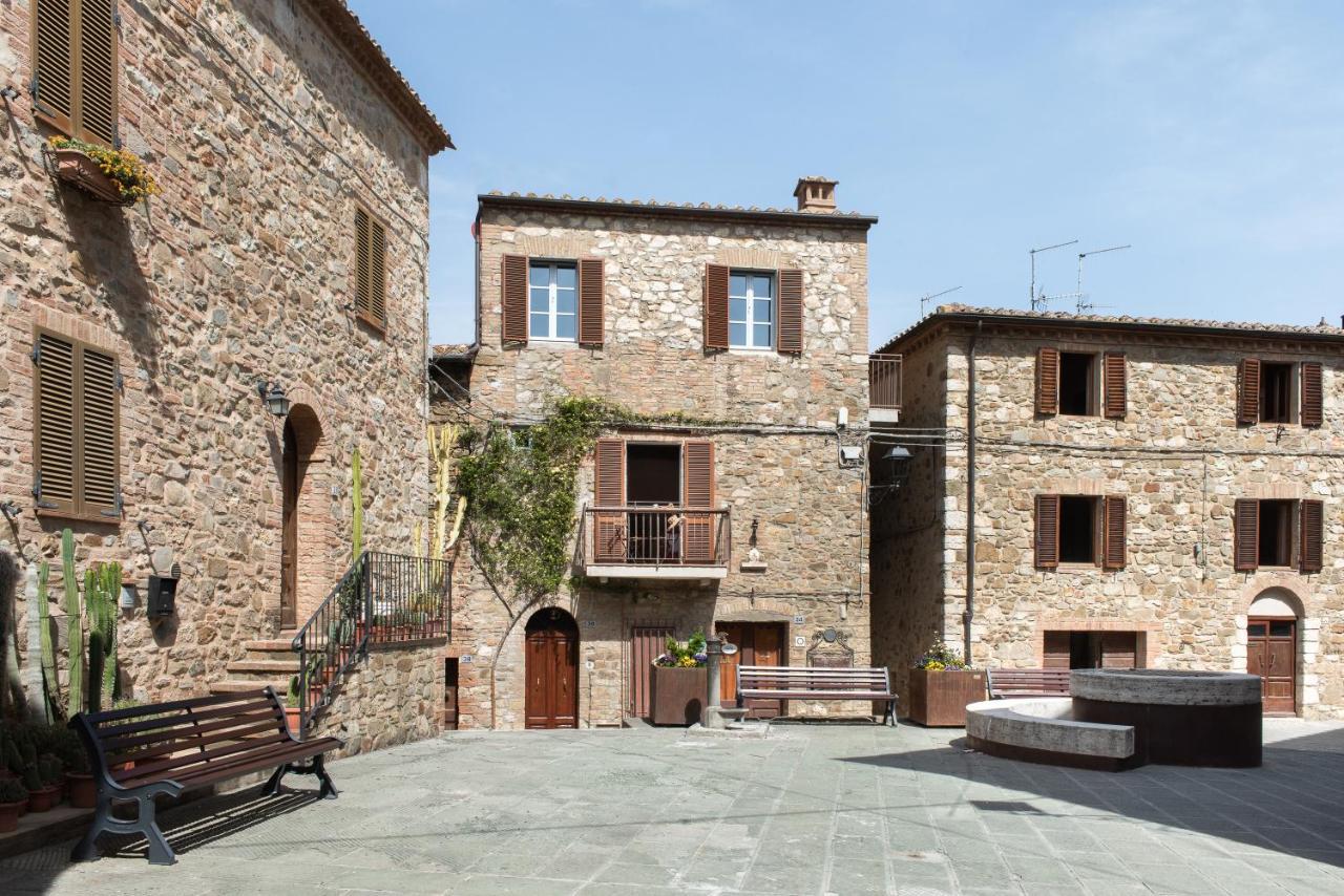 La Casetta Di Nise, Charming Private Spa Castelnuovo dellʼAbate エクステリア 写真